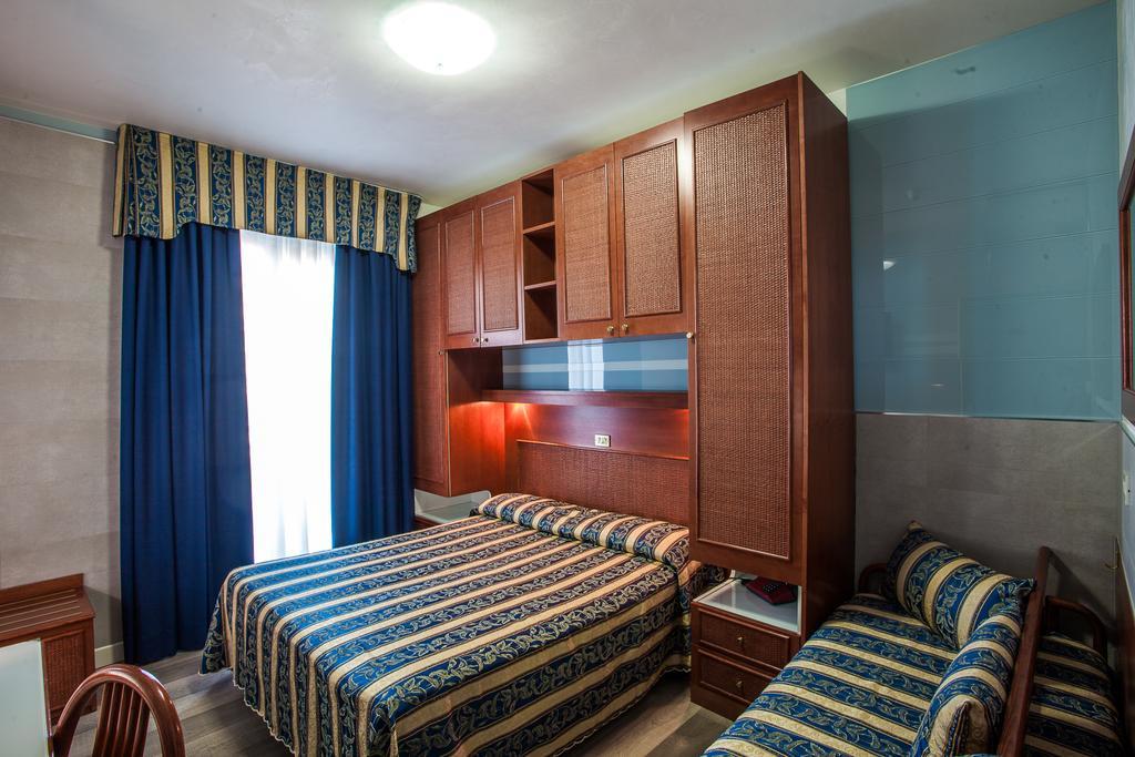 Hotel Colombo Τζεσόλο Λίντο Εξωτερικό φωτογραφία