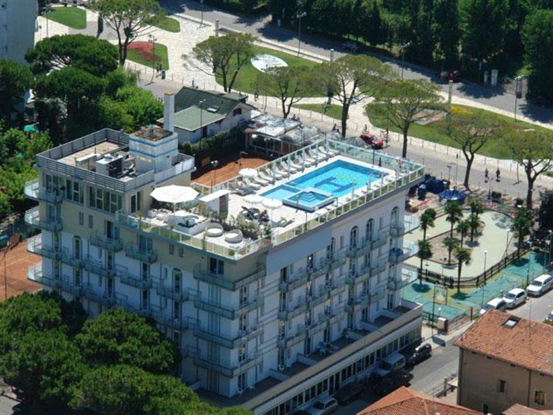 Hotel Colombo Τζεσόλο Λίντο Εξωτερικό φωτογραφία